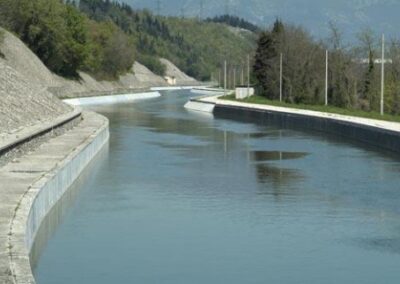 Betonrossi, realizzazione del canale ENEL a Lazise in provincia di Verona.
