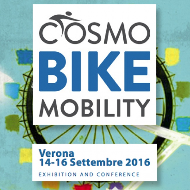 Cosmobike Mobility 2016, copertina, Verona 14-16 Settembre 2016. Exhibition and conference.