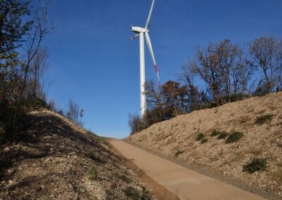 pista ciclabile calcestruzzo ecosostenibile parco eolico monte mesa 2